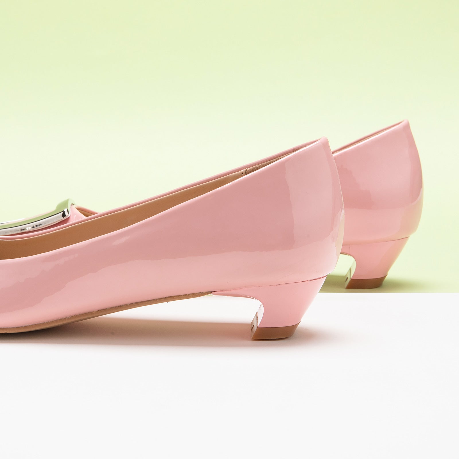 Pink Trapezoidal Buckle Low Heels, featuring delicate details for a polished and sophisticated style