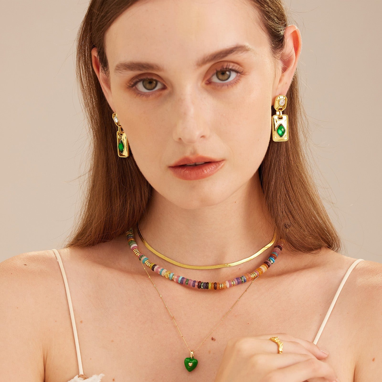Multi Shell Necklace, a harmonious symphony of shells intricately arranged in a necklace, capturing the essence of the seaside and adding a touch of natural beauty to your ensemble