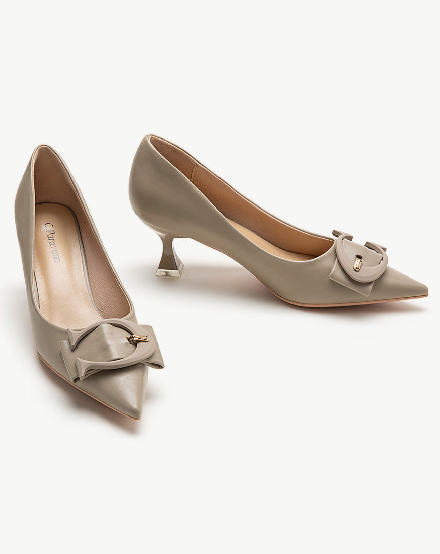 Signature C Buckled Pumps Camel C.Paravano