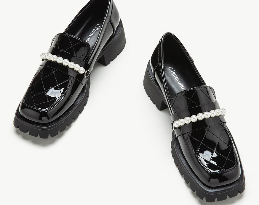 Elegant Pearl Chain Platform Loafers