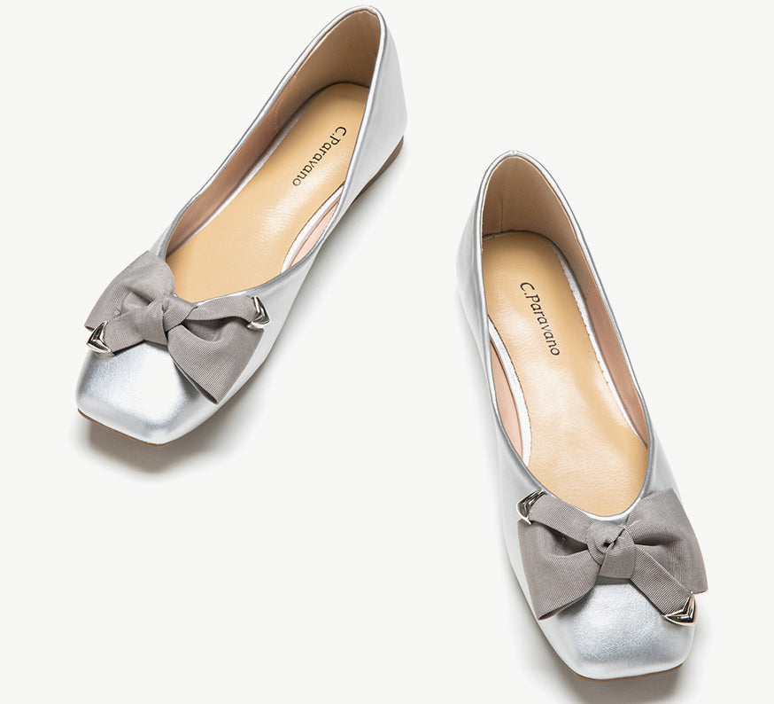 Grey Bowknot Square Flats - Stylish and Comfortable
