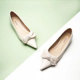 Pointy Bow Flats (Aida)