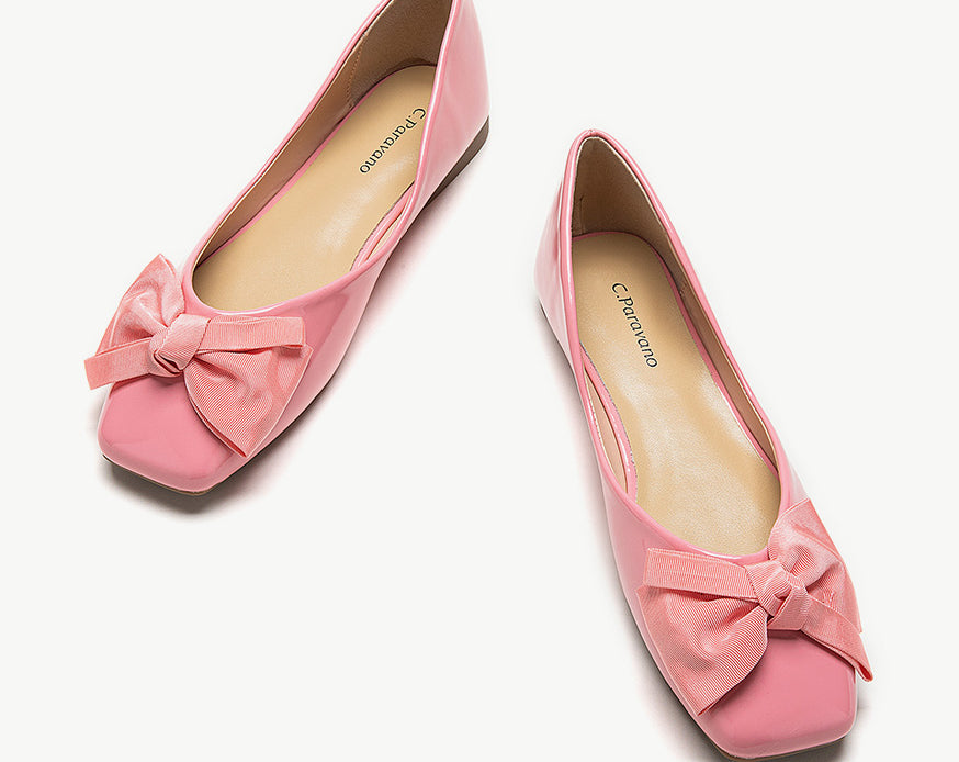 Pink bowknot square flats, a stylish and comfortable footwear choice