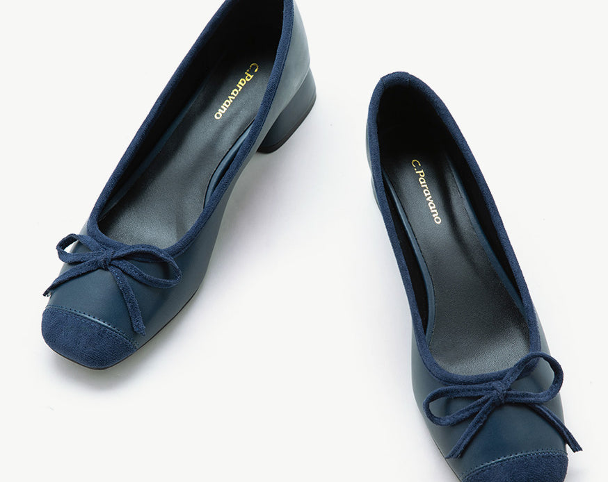 Navy Bowknot Low Heels - Classic Women's Footwear