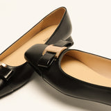 Ballerinas mit Metallschnalle und Schleifendetail (Serena)
