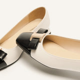 Ballerinas mit Metallschnalle und Schleifendetail (Serena)