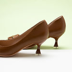 Chic-Brown-Leather-Pumps-Signature-C-Brand