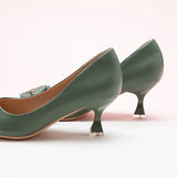 Chic-Green-Leather-Pumps-Signature-C-Brand