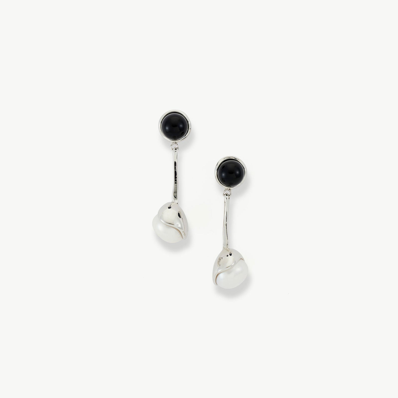 Silver Agate and Pearl Charm Earrings, showcasing a harmonious blend of silver, agate, and pearls, these earrings exude timeless elegance and sophistication