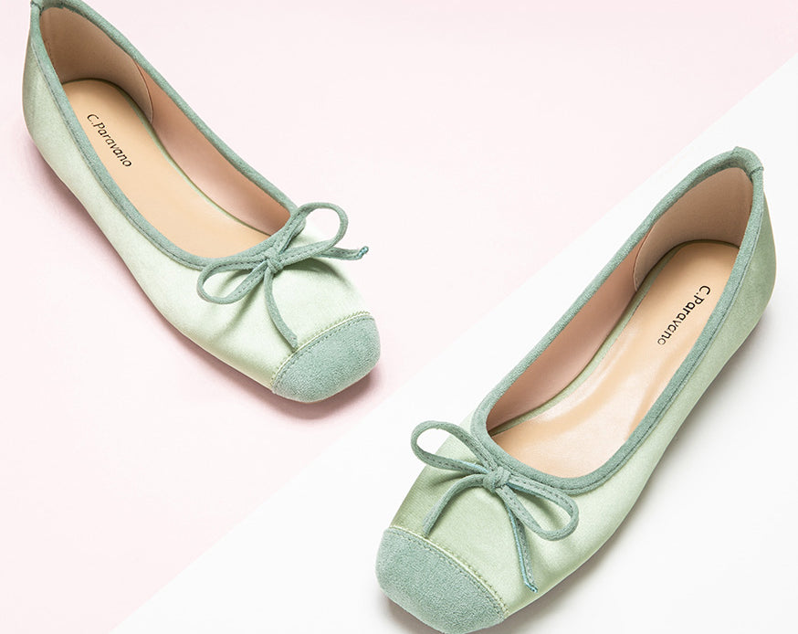    Elegant-light-green-bowknot-ballet-flats-featuring-a-silky-texture-for-added-elegance