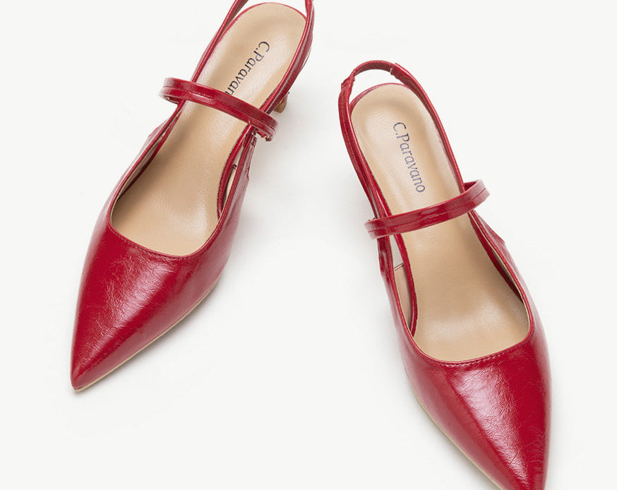 Red Sleek Pointed Toe Slingback Pumps: A pair of elegant red pointed-toe slingback pumps for a bold and stylish look.