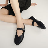 Grommet V-Cut Design Mary Jane Flats(Remy）
