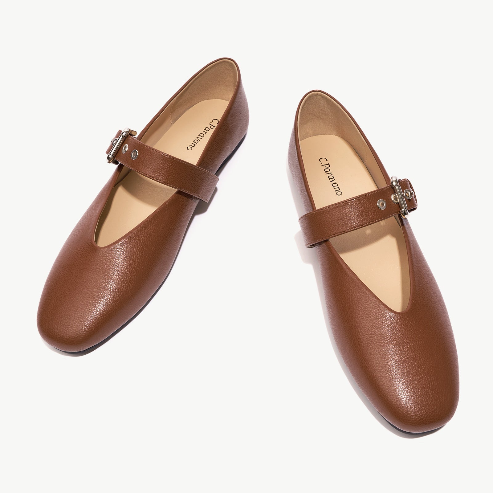 Grommet V-Cut Design Mary Jane Flats(Remy）
