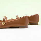 Elegant Brown Single Stripe Footwear