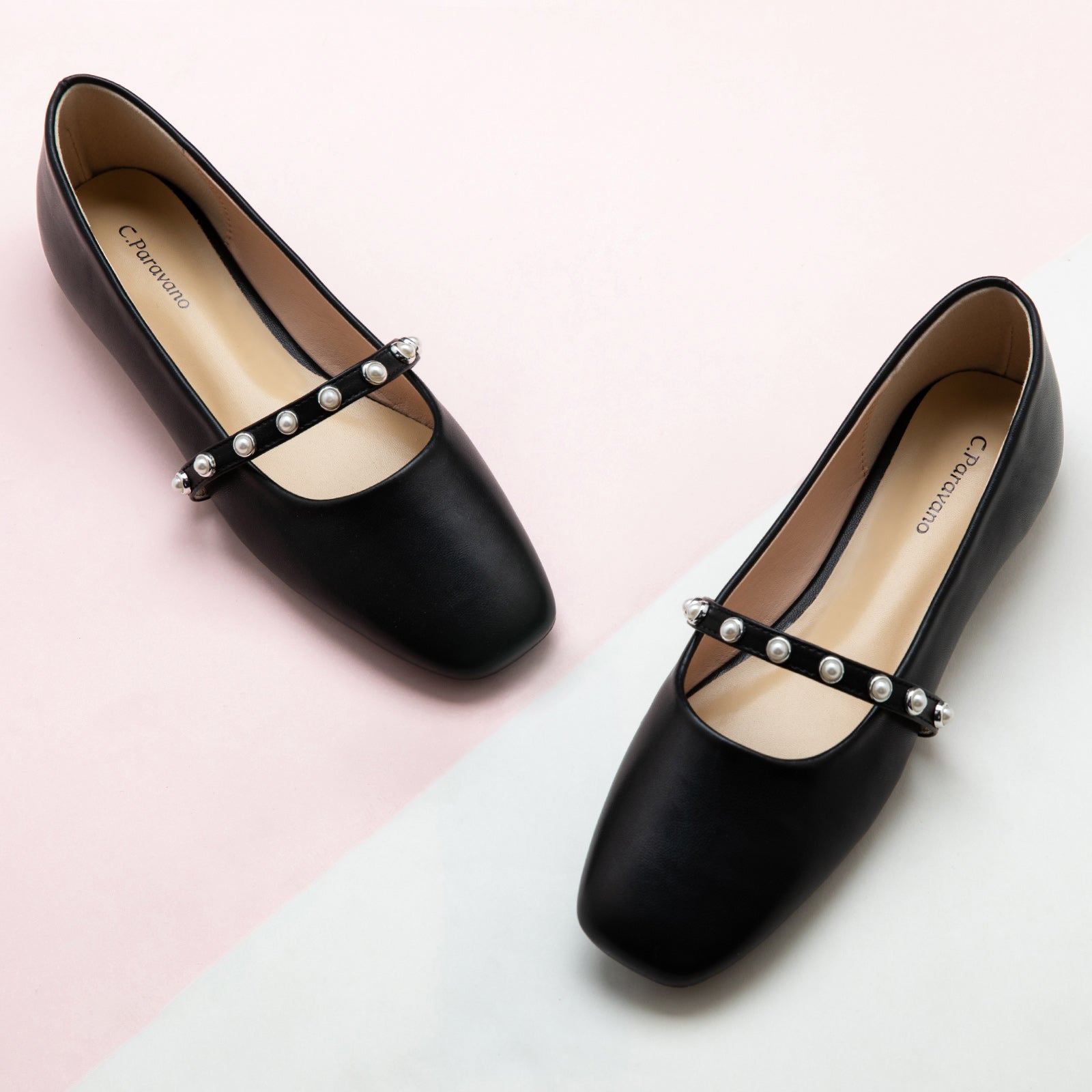  MARY JANE E Single Stripe with Pearl in Black, a classic and sophisticated choice for a sleek and polished look.