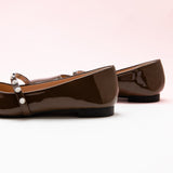 Earthy Chocolate Charm: MARY JANE E Single Stripe with Pearl in Chocolate, providing a cozy and sophisticated touch to your ensemble