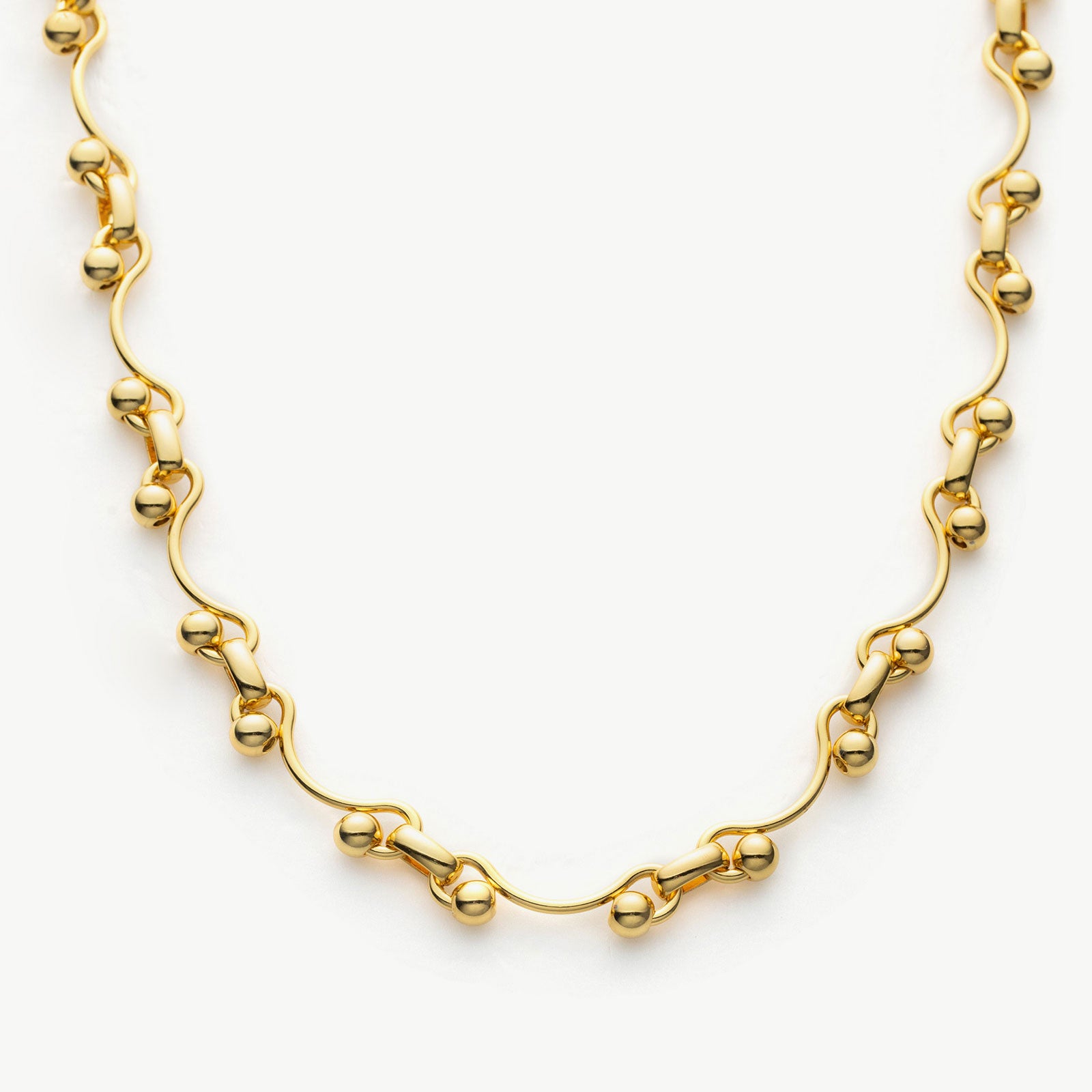 Twisted Chain Necklace, a timeless piece featuring intricately twisted links that form a classic and elegant necklace, adding a touch of sophistication to your everyday style