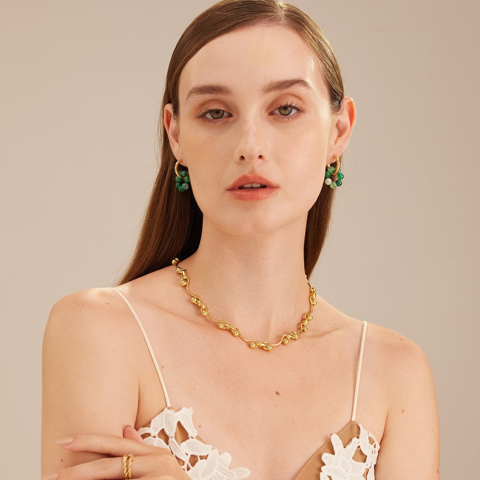 Twisted Chain Necklace, chic and modern, this necklace showcases contemporary twists in the chain design, creating a trendy and fashionable accessory for any occasion