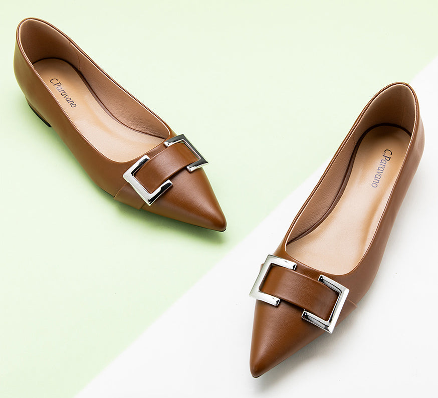 Pointed-toe-flats-with-Green-Metal-buckle