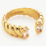 Pearlescent Beauty: Gemstone Open Ring with a pristine white pearl, a classic and versatile accessory for a timeless look
