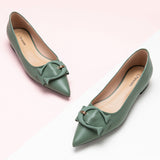 green C-buckle shoes womens a chic and versatile choice