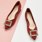    red-embellished-mid-heel-pumps