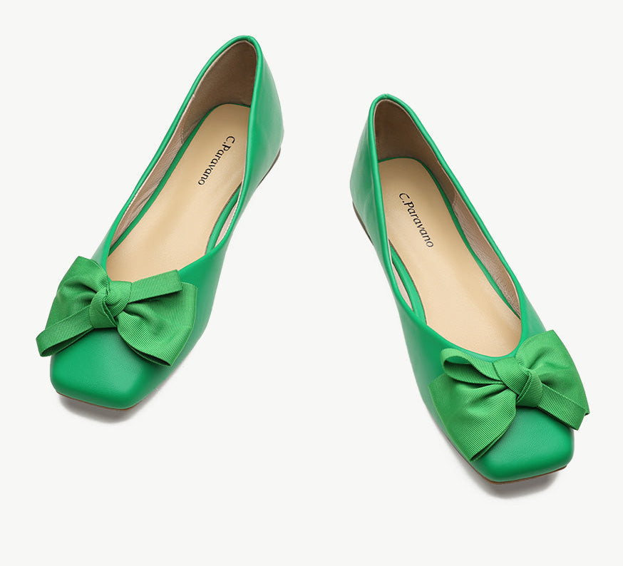 Green Bowknot Square Flats - Stylish and Comfortable