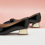 Chic Mid-Heel Black Pumps in Glossy Patent Leather